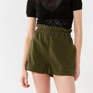 UO Urban Outfitters Paper Bag Utility Shorts